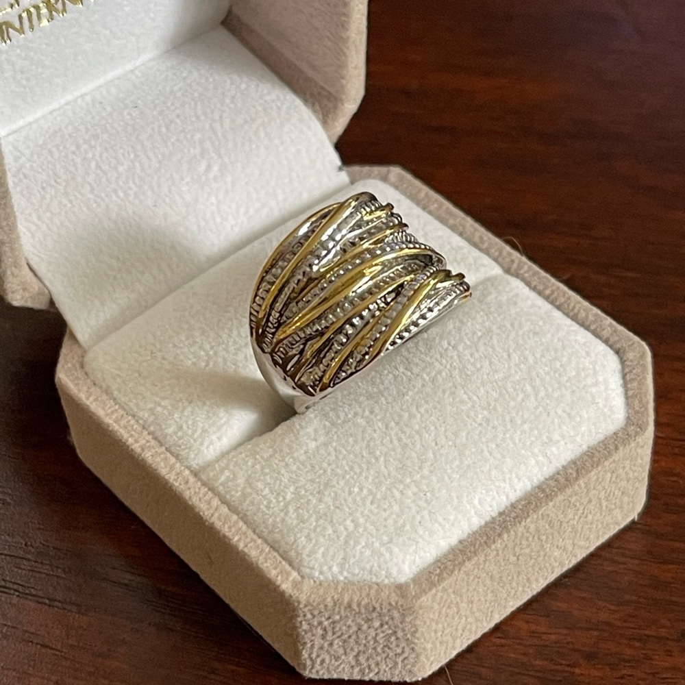Gold & silver tone wide size 10.5 ring - Picture 4 of 10
